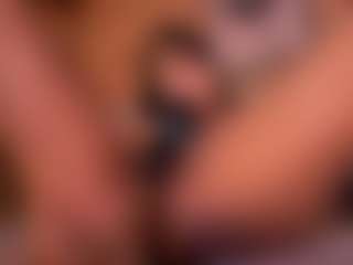 Izzy Wild's Live Sex Cam Show