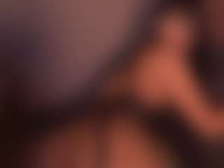 Izzy Wild's Live Sex Cam Show