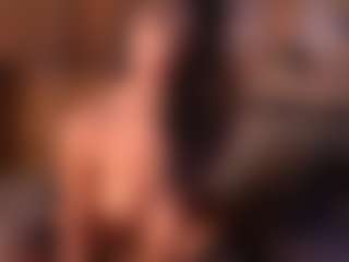 Izzy Wild's Live Sex Cam Show