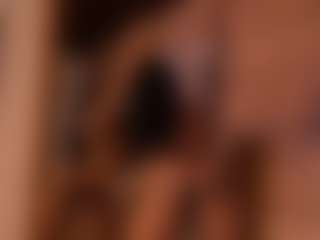 Izzy Wild's Live Sex Cam Show