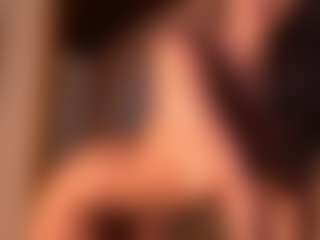 Izzy Wild's Live Sex Cam Show