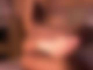 Izzy Wild's Live Sex Cam Show