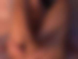 Izzy Wild's Live Sex Cam Show