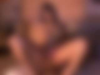 Izzy Wild's Live Sex Cam Show