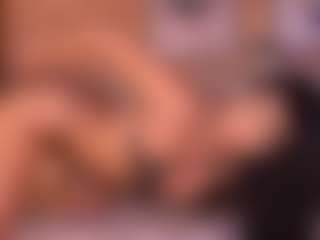 Live cam show with Izzy Wild - Teen (18+) on Camsoda