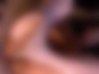 Izzy Wild's Live Sex Cam Show