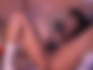 Izzy Wild's Live Sex Cam Show