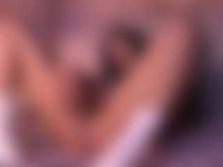 Izzy Wild's Live Sex Cam Show