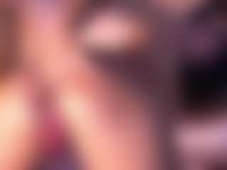 Izzy Wild's Live Sex Cam Show
