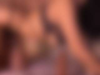 Izzy Wild's Live Sex Cam Show