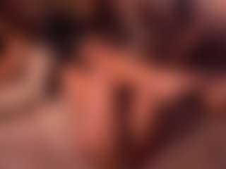 Live cam show with Izzy Wild - Handjob on slutload