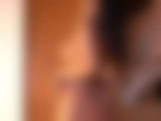 Live cam show with Izzy Wild - Green Eyes on TeamSkeetLive