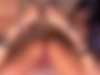 Izzy Wild's Live Sex Cam Show