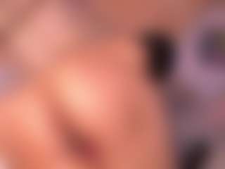 Izzy Wild's Live Sex Cam Show