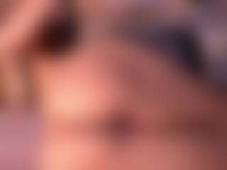 Izzy Wild's Live Sex Cam Show