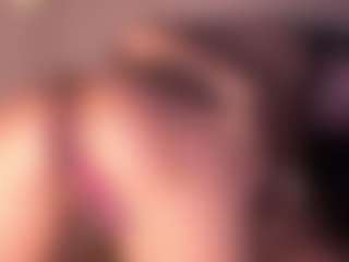 Izzy Wild's Live Sex Cam Show