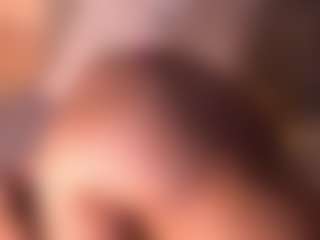 Izzy Wild's Live Sex Cam Show