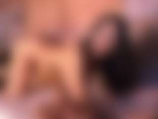 Izzy Wild's Live Sex Cam Show