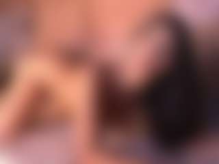 Izzy Wild's Live Sex Cam Show