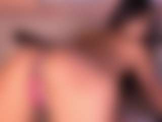 Izzy Wild's Live Sex Cam Show