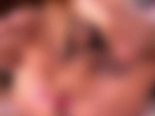 Izzy Wild's Live Sex Cam Show