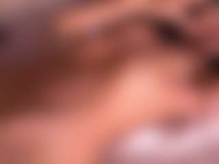 Live cam show with Izzy Wild - Cum In Pussy on livesuperchat.net