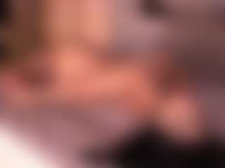 Izzy Wild's Live Sex Cam Show