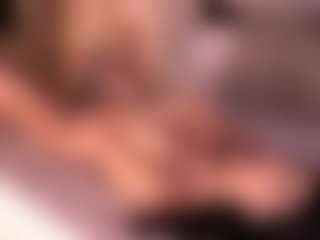 Izzy Wild's Live Sex Cam Show