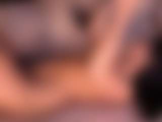 Izzy Wild's Live Sex Cam Show