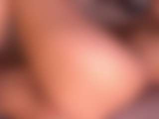 Izzy Wild's Live Sex Cam Show
