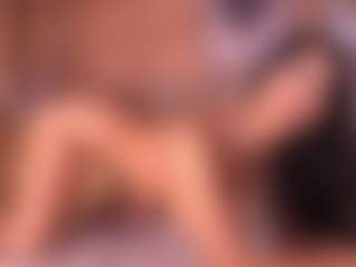 Izzy Wild's Live Sex Cam Show