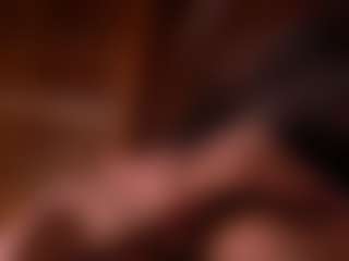 Izzy Wild's Live Sex Cam Show