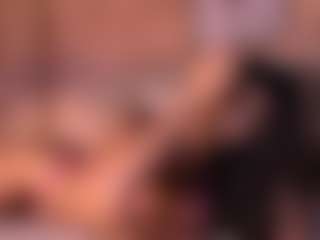 Izzy Wild's Live Sex Cam Show