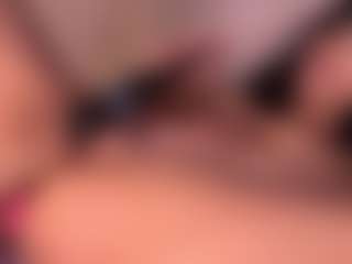Izzy Wild's Live Sex Cam Show