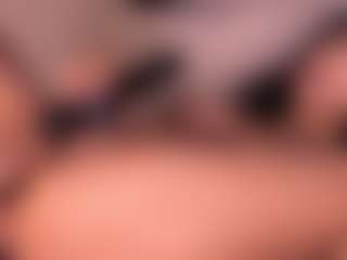 Izzy Wild's Live Sex Cam Show