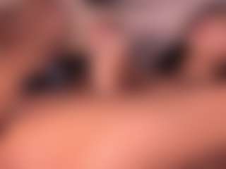 Izzy Wild's Live Sex Cam Show