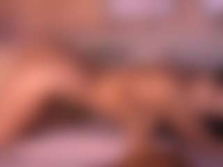 Izzy Wild's Live Sex Cam Show