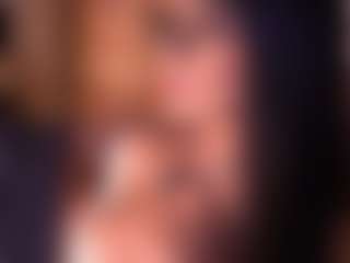 Live cam show with Izzy Wild - Camel Toe on hotwifechat.live