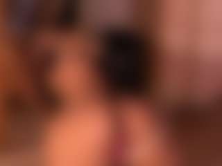 Izzy Wild's Live Sex Cam Show