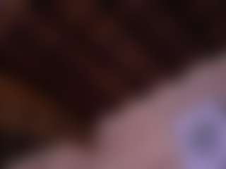 Izzy Wild's Live Sex Cam Show
