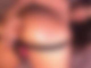 Izzy Wild's Live Sex Cam Show