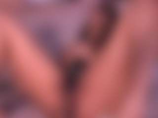 Izzy Wild's Live Sex Cam Show