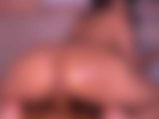 Izzy Wild's Live Sex Cam Show
