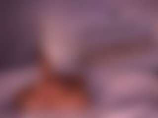 Izzy Wild's Live Sex Cam Show