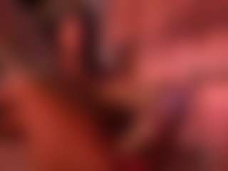 Izzy Wild's Live Sex Cam Show