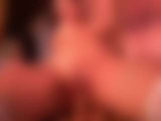 Live cam show with Izzy Wild - Tease on Hubzter Live