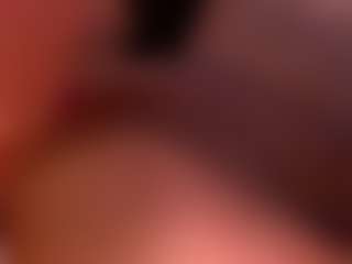 Izzy Wild's Live Sex Cam Show