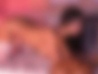 Izzy Wild's Live Sex Cam Show