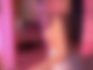 Izzy Wild's Live Sex Cam Show