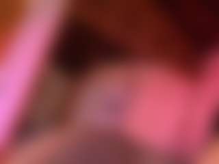 Izzy Wild's Live Sex Cam Show